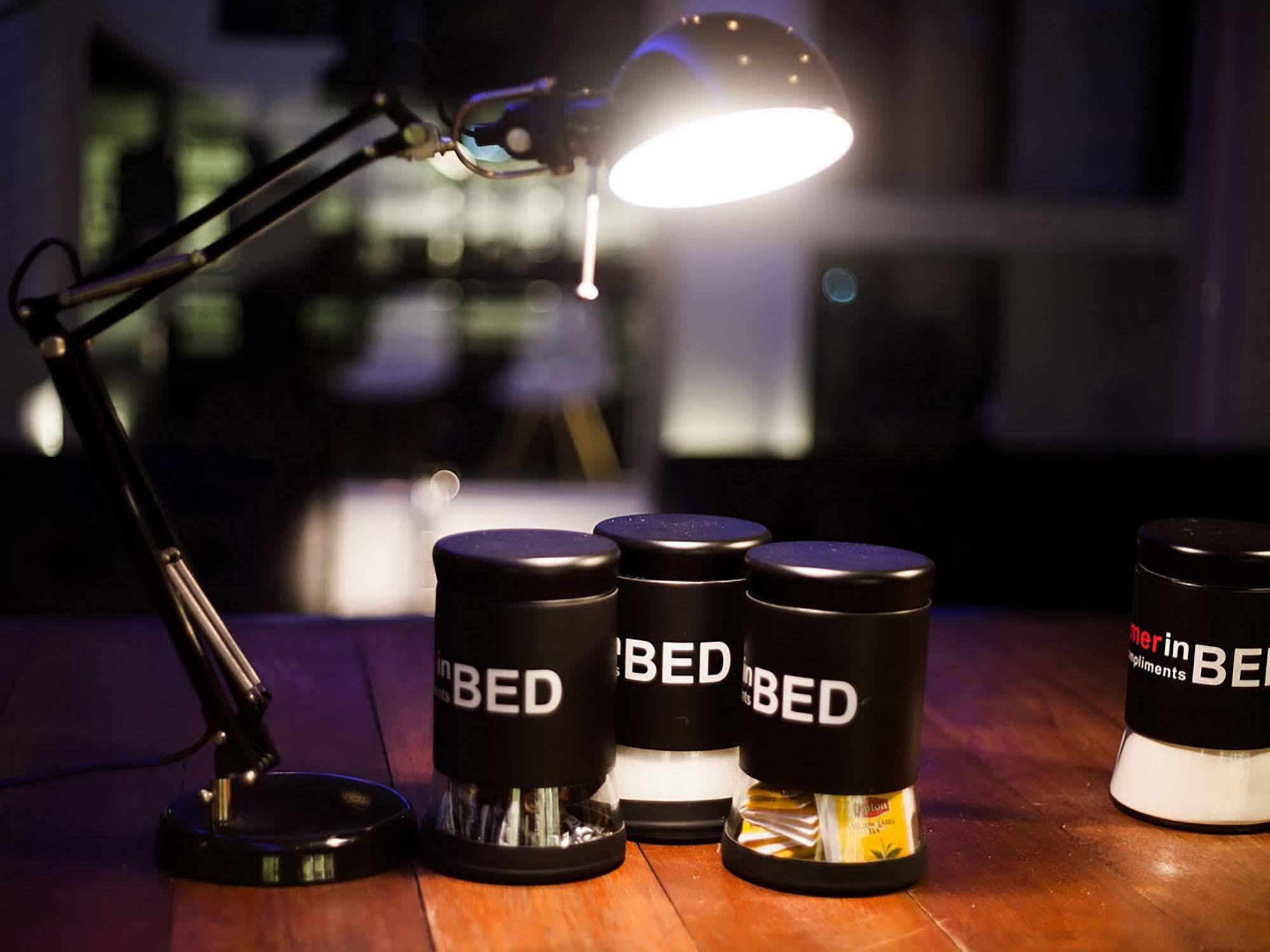 Отель Bed Chiangmai Gate- Adults Only Чиангмай Экстерьер фото